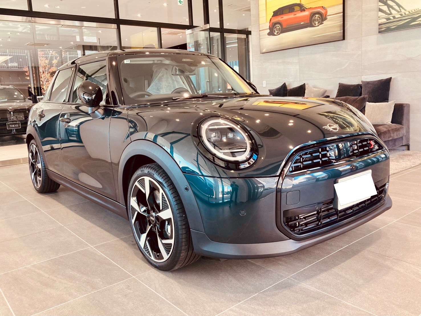 MINI COOPER 5-DOOR S【レジェンド・グレー】ご納車 | MINI ハーバー神戸